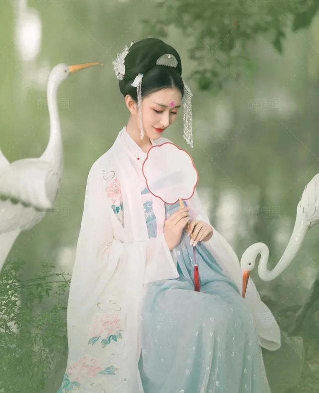 佛口蛇心两面刀,蒙受欺骗猪和羊是什么生肖，佛口蛇心什么生肖动物