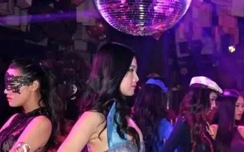 我想找个女朋友歌词完整版，我想找个女朋友歌词131
